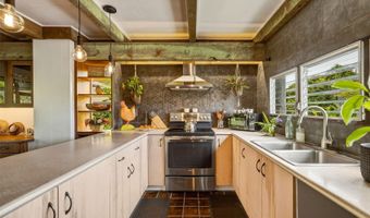 47-585 Ahuimanu Rd, Kaneohe, HI 96744