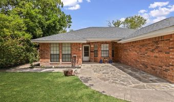 813 E 2nd St, Weatherford, TX 76086