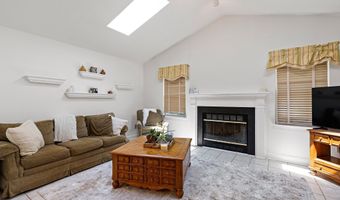 202 LAKE OZARKS Dr, Bear, DE 19701