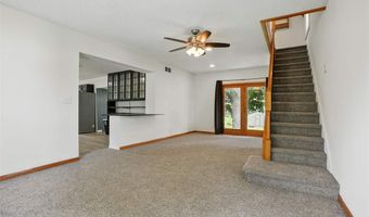 615 Lincoln St, Ainsworth, IA 52201