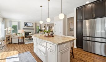 4232 N TERRAVIEW Dr, Appleton, WI 54913