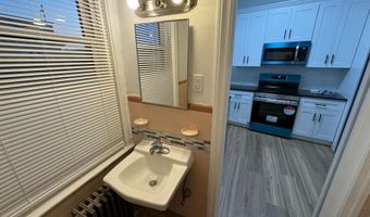 1 N MAIN St 2R, Ambler, PA 19002