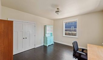 847 CARTER St, Bandon, OR 97411