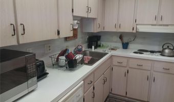 2467 FINLANDIA Ln 27, Clearwater, FL 33763
