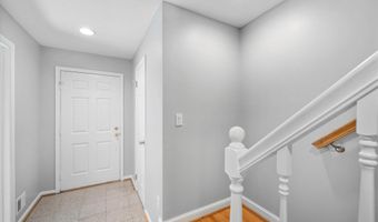 10276 ARIZONA Cir 61, Bethesda, MD 20817