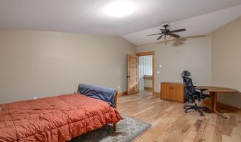 10771 E Langell Valley Rd, Bonanza, OR 97623
