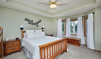 1002 SE 8th St, Ankeny, IA 50021