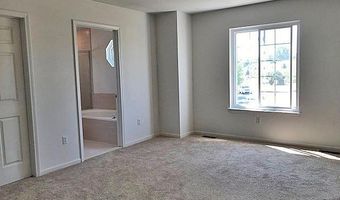 251 Cloverleaf Ct, Ann Arbor, MI 48103