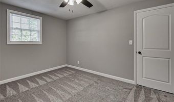 604 Hemlock Dr, Asheboro, NC 27205