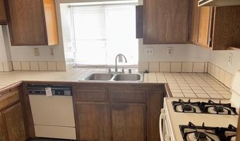 15576 Washoan Rd, Apple Valley, CA 92307
