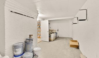 4320 LORCOM Ln, Arlington, VA 22207