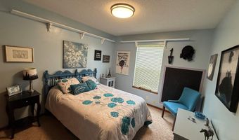 721 S Westview Cir, Andover, KS 67002