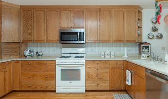 431 Live Oak Dr, Angels Camp, CA 95222