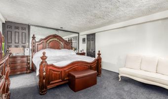 515 W TOLEDO St, Chandler, AZ 85225
