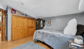 542 Main St, Hopkinton, RI 02833