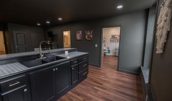 130 W Main, Batesville, AR 72501