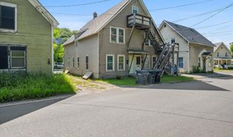 7 Farwell St, Barre, VT 05641