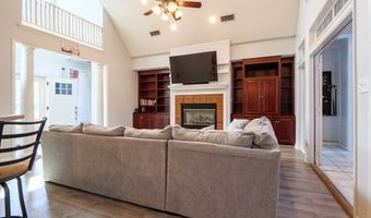 605 Plantation Dr, Adel, GA 31620