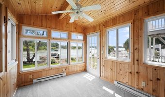 843 Nautilus Trl, Aurora, OH 44202