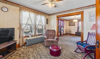 31 Monroe St, Augusta, ME 04330