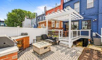 124 TODD Pl NE, Washington, DC 20002