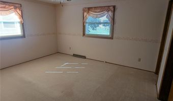 1608 Plainview Ln, Albert Lea, MN 56007