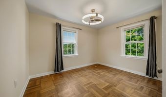 6610 E WAKEFIELD Dr C1, Alexandria, VA 22307