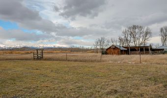 297 Big Timber Loop Rd, Big Timber, MT 59011