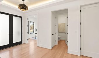 3108 6TH St N, Arlington, VA 22201