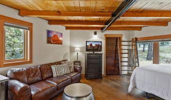 63220 Johnson Rd, Bend, OR 97703