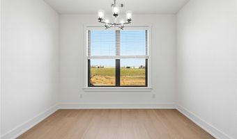 7014 Orange Ave, Bentonville, AR 72713