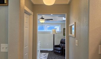 911 LINN St, Atlantic, IA 50022