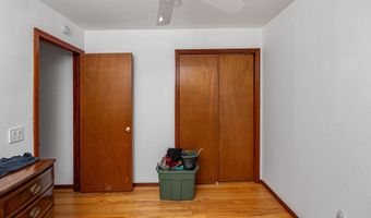 9 Campagna Dr, Albany, NY 12205