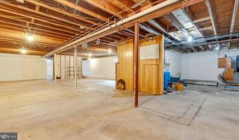 2705 W GORDON, Allentown, PA 18104