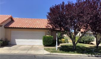 11562 Oak St, Apple Valley, CA 92308