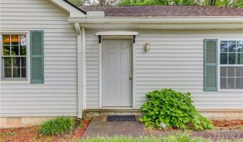 2088 Blackberry Ln, Auburn, GA 30011