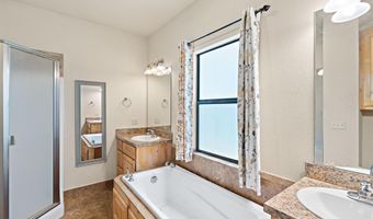 405 Magnolia St, Hico, TX 76457