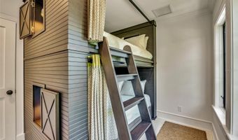 103 PARK Ave, Anna Maria, FL 34216
