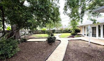 203 Tanglewood Dr, Alexandria, LA 71303