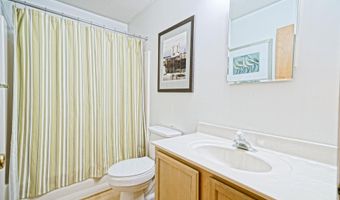 7 ROBERTS Rd, Lewes, DE 19958