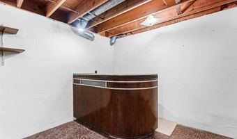 500 W SUNSET Ave, Appleton, WI 54911