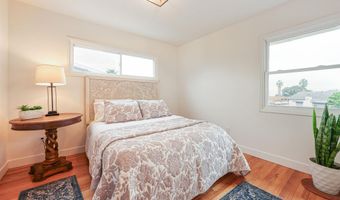 938 57th St, San Diego, CA 92114