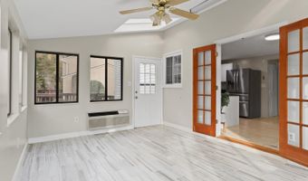 8463 MONARCH Ct, Annandale, VA 22003