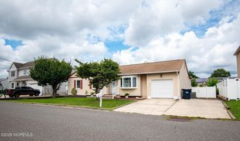 1220 Neptune Ave, Beachwood, NJ 08722