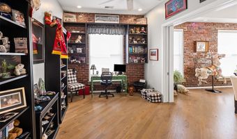 7 Alby St 2, Alton, IL 62002