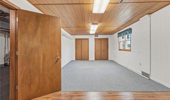 510 W Richway Dr, Albert Lea, MN 56007