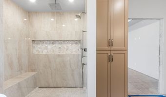 266 E SWEETWATER Way, Appleton, WI 54913