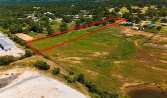 1083 E 1st St, Weatherford, TX 76086