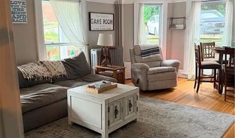 35 High St, Burrillville, RI 02859