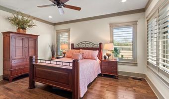 111 Appaloosa Dr, Albertville, AL 35951